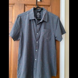 Alpine Design Mens Small shirt sleeve button down shirt EUC